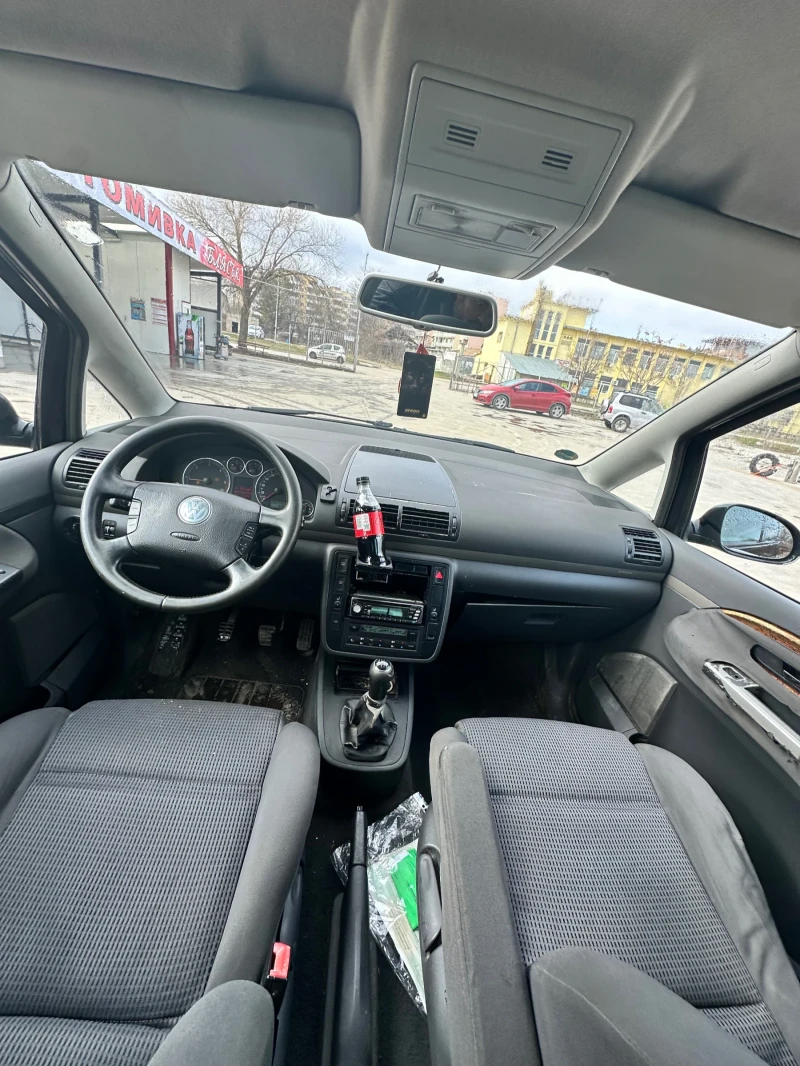 VW Sharan 1.9tdi 131, снимка 5 - Автомобили и джипове - 49115387