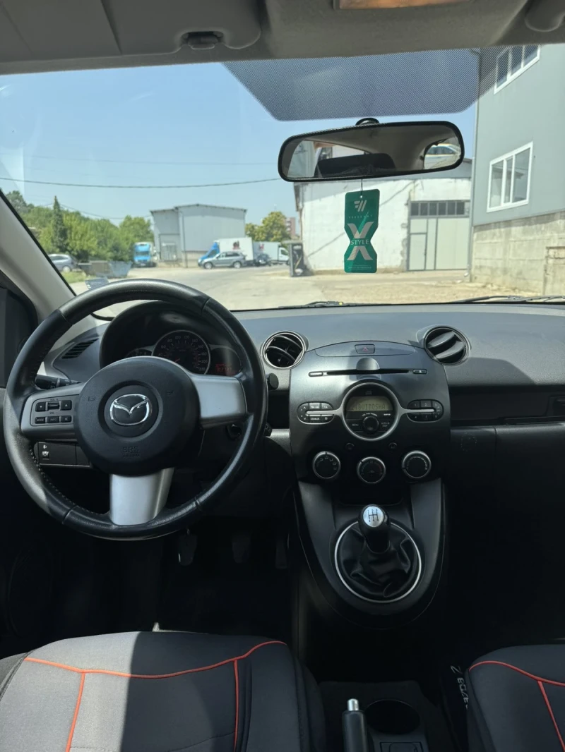 Mazda 2, снимка 4 - Автомобили и джипове - 51148047