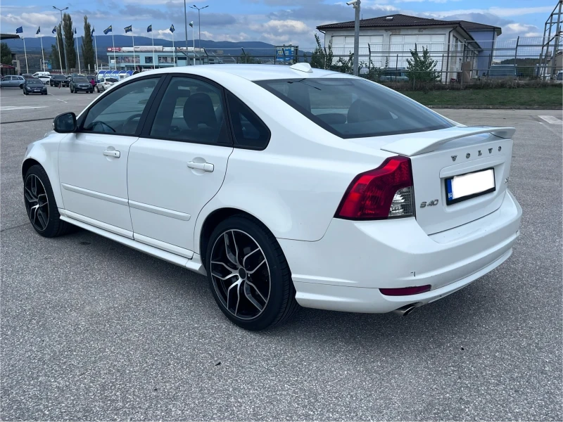 Volvo S40 2.0 D3 150 R-Design TOP, снимка 7 - Автомобили и джипове - 52726888