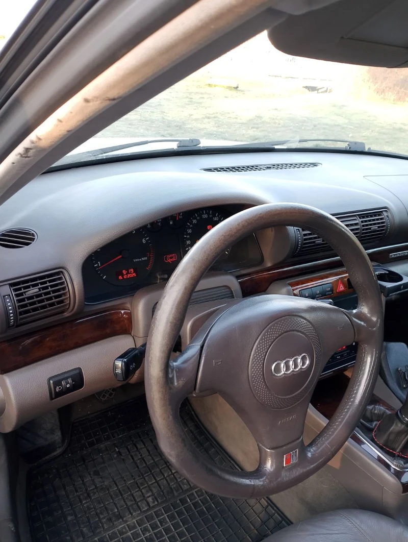 Audi A4 Avant, снимка 5 - Автомобили и джипове - 52807444