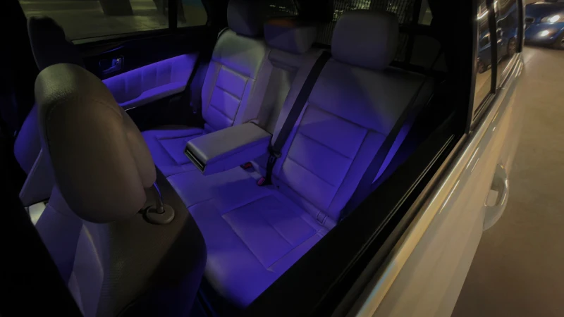 Mercedes-Benz E 350 4MATIC FULL, снимка 13 - Автомобили и джипове - 53342082