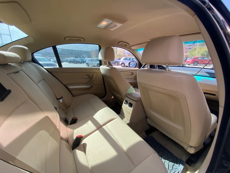 BMW 318, снимка 11 - Автомобили и джипове - 53107646