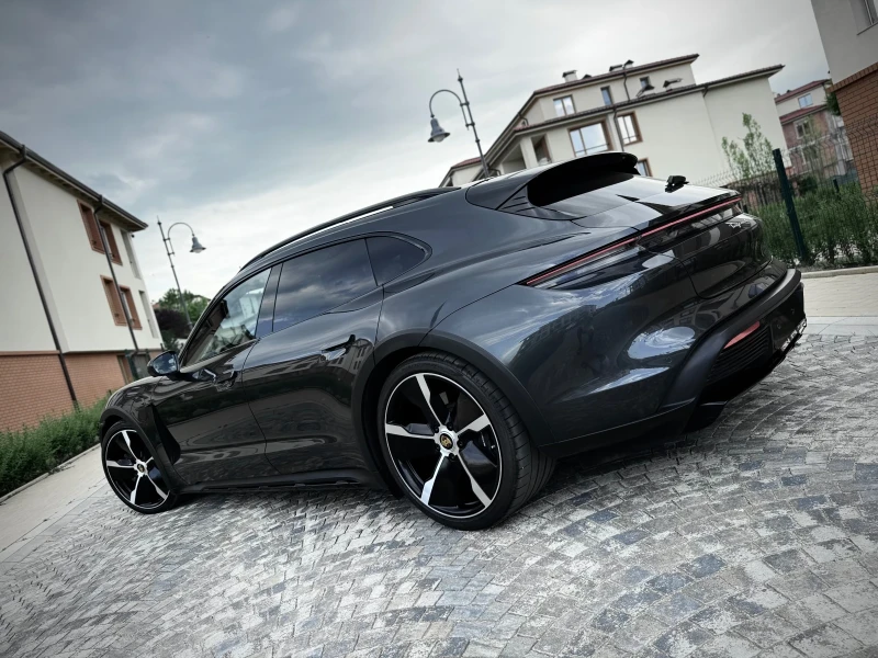 Porsche Taycan Германия / Cross Turismo / Гаранционен / История, снимка 4 - Автомобили и джипове - 53508639