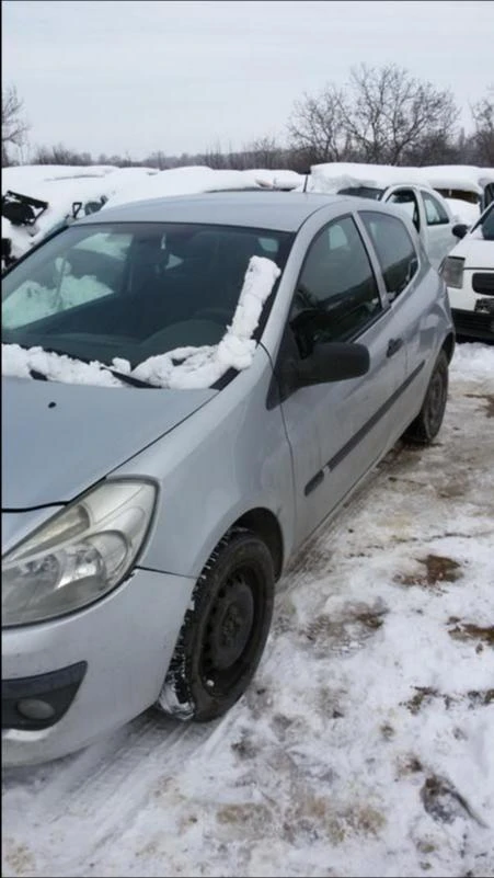 Renault Clio 1.5dci НА  ЧАСТИ - изображение 2