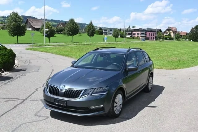 Skoda Octavia G-tec SWISS 4 БРОЯ NAVI-CAMERA, снимка 5 - Автомобили и джипове - 48106233