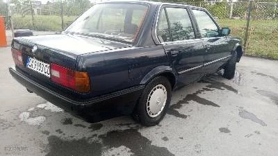 BMW 316 i, снимка 3 - Автомобили и джипове - 54103642
