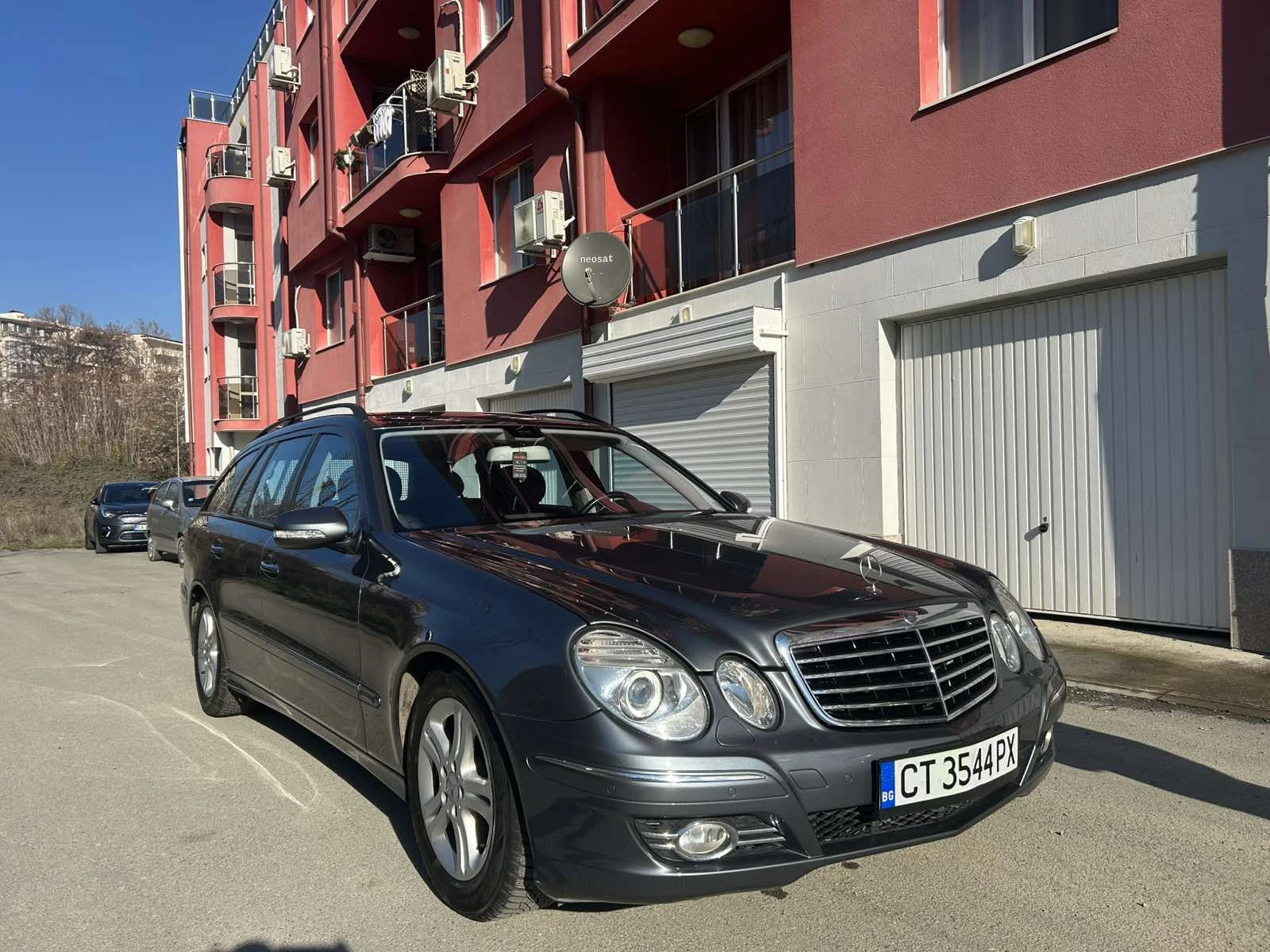 Mercedes-Benz E 220, снимка 1