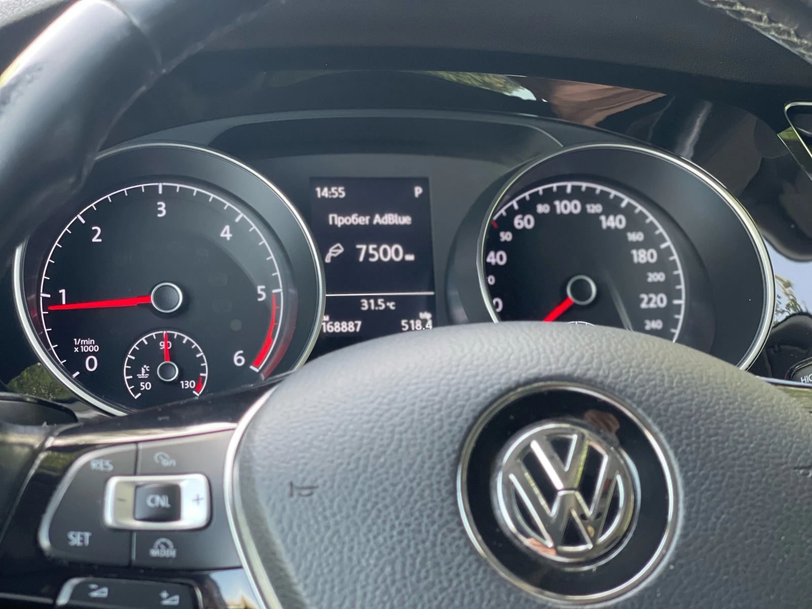 VW Touran 2.0 TDI DSG 150 к.с. - ЛИЗИНГ ОБСЛУЖЕН! | Mobile.bg — изображение 16