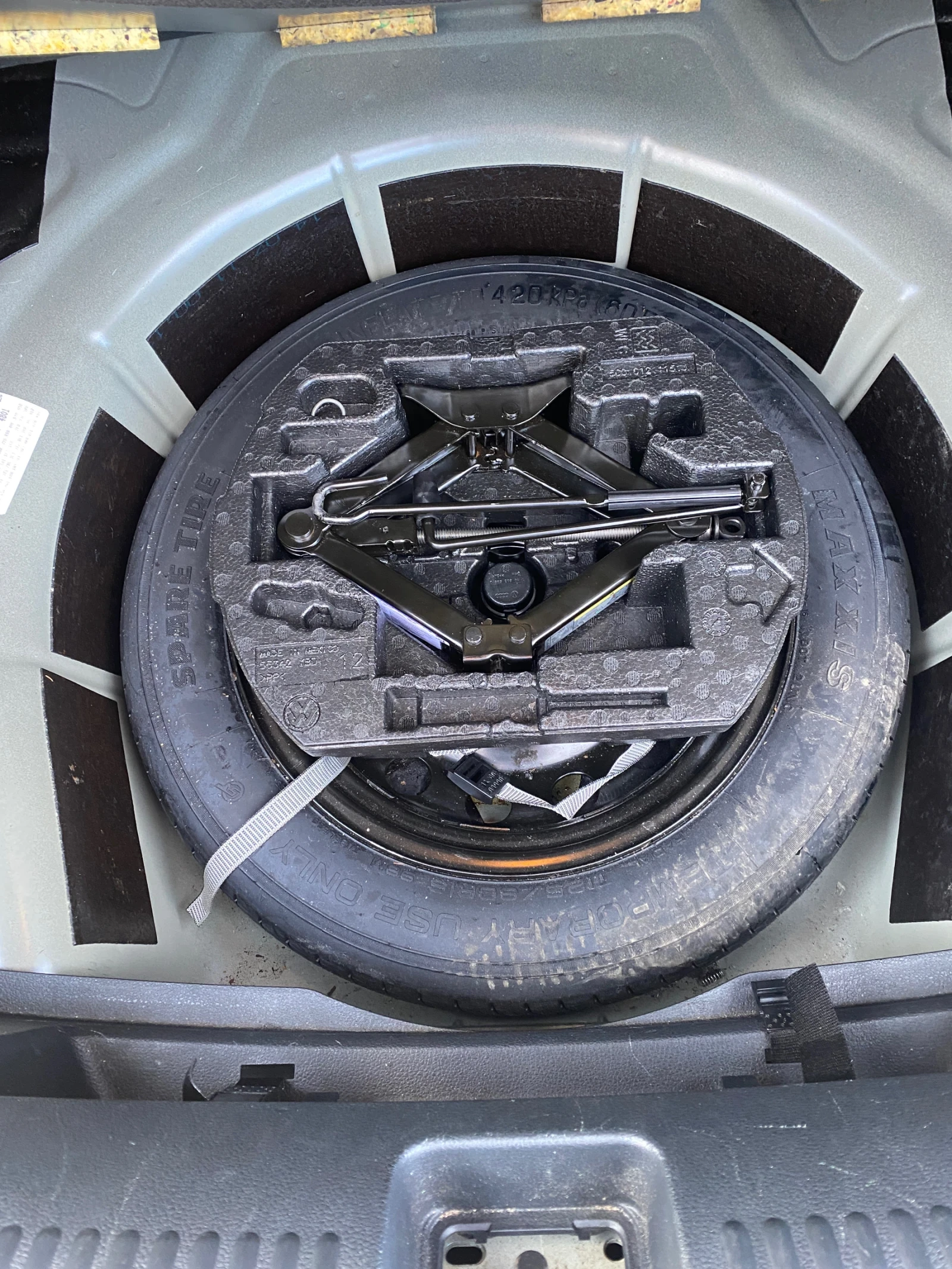 VW Jetta 1.6tdi | Mobile.bg   12