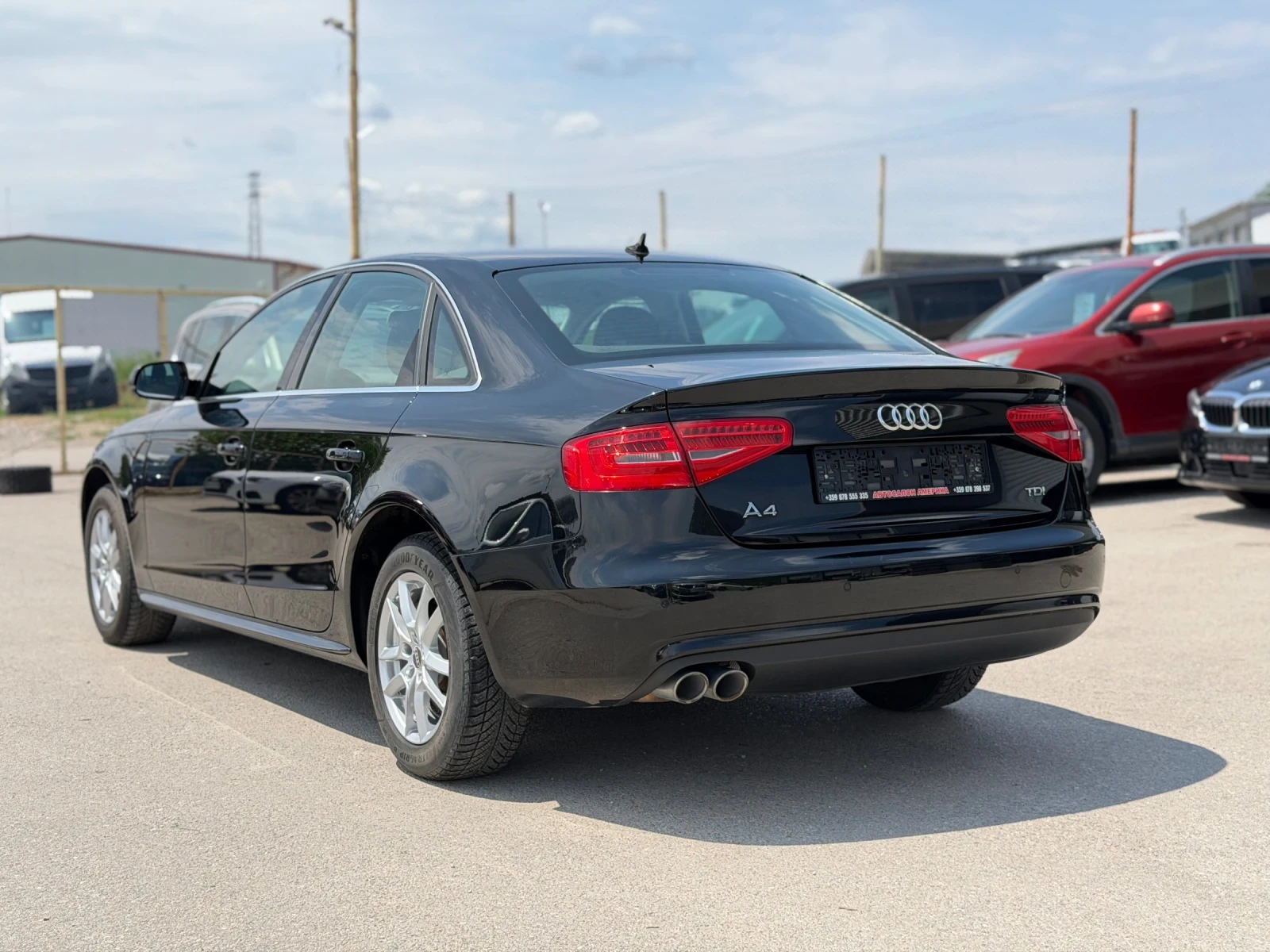 Audi A4 2.0TDI NAVI SEDAN, снимка 4 - Автомобили и джипове - 49690812