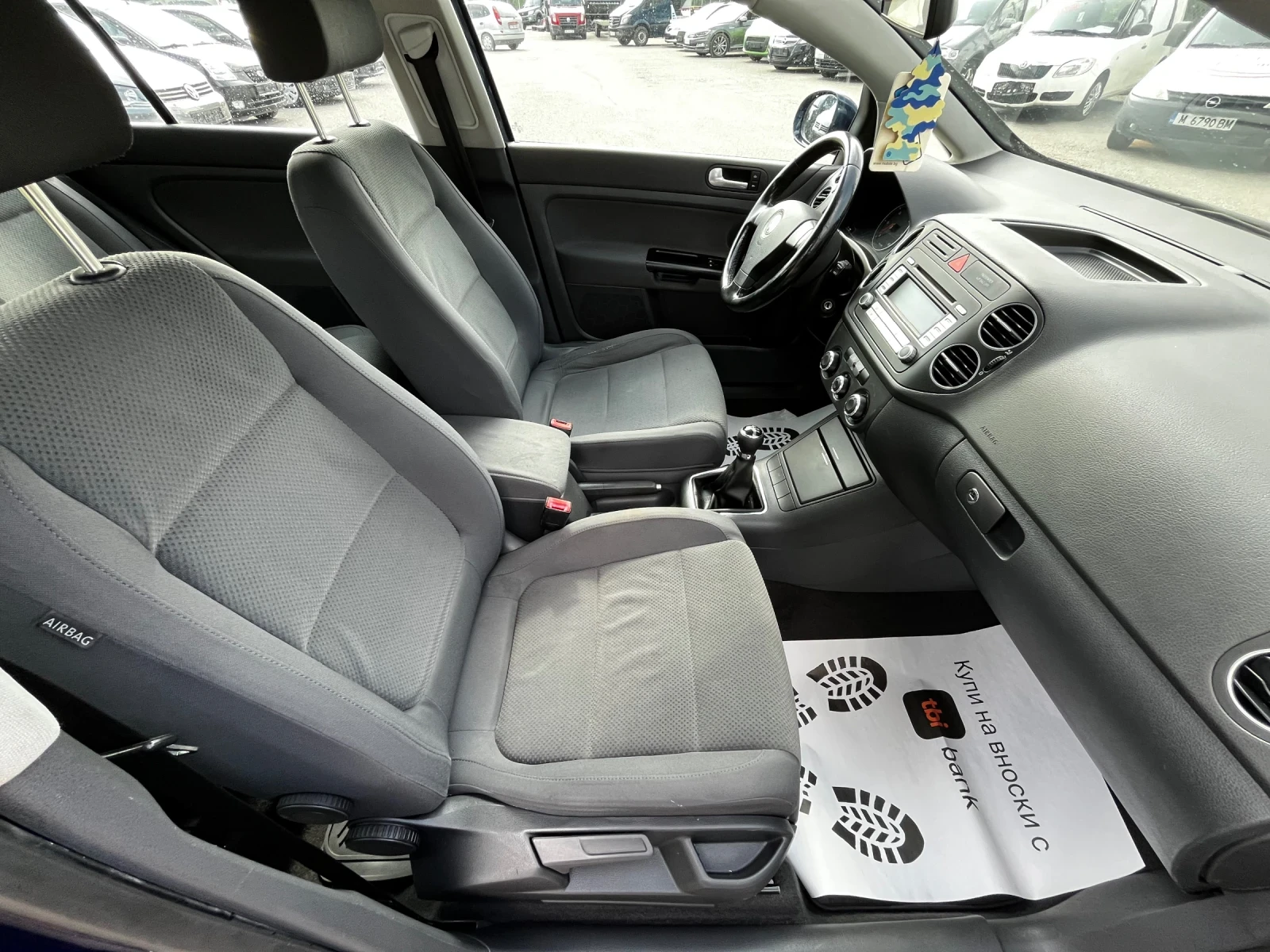 VW Golf Plus 1.9TDI 90кс - изображение 10