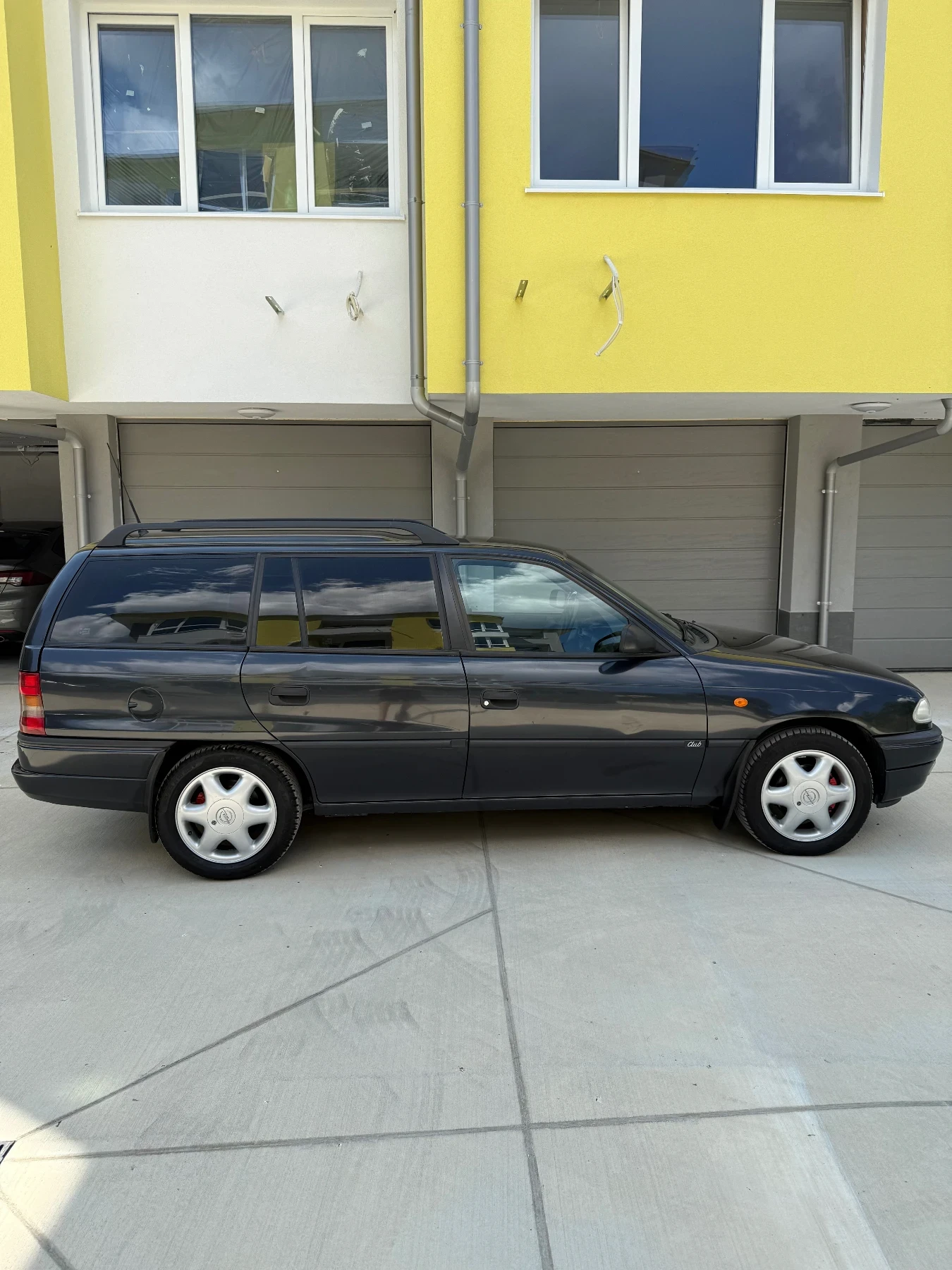 Opel Astra  - изображение 3