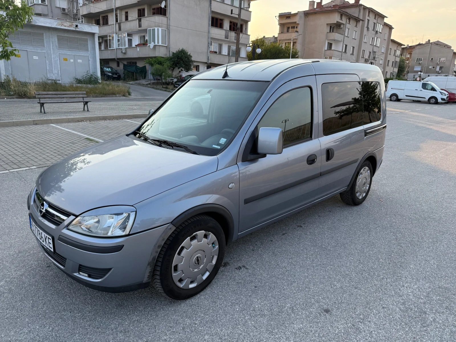 Opel Combo 1.7 CDTI - изображение 7