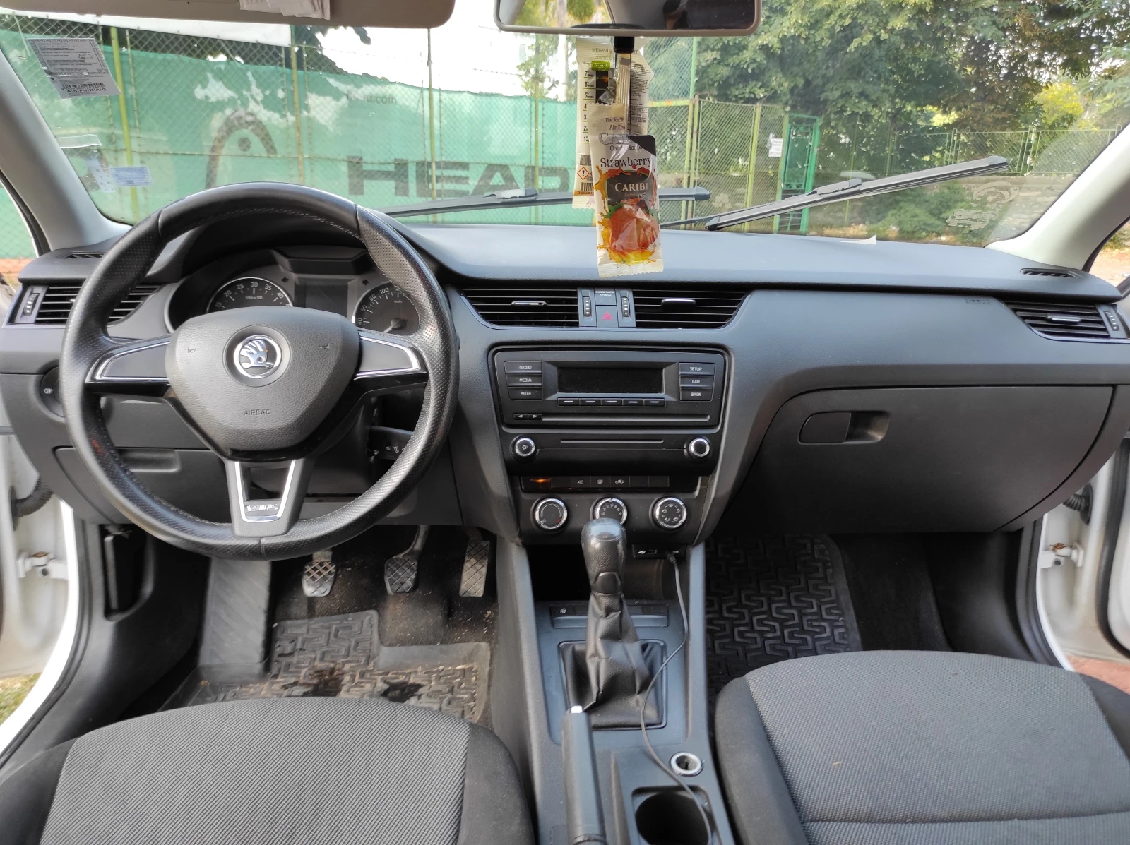Skoda Octavia 1.6TDCI 90кс - изображение 9