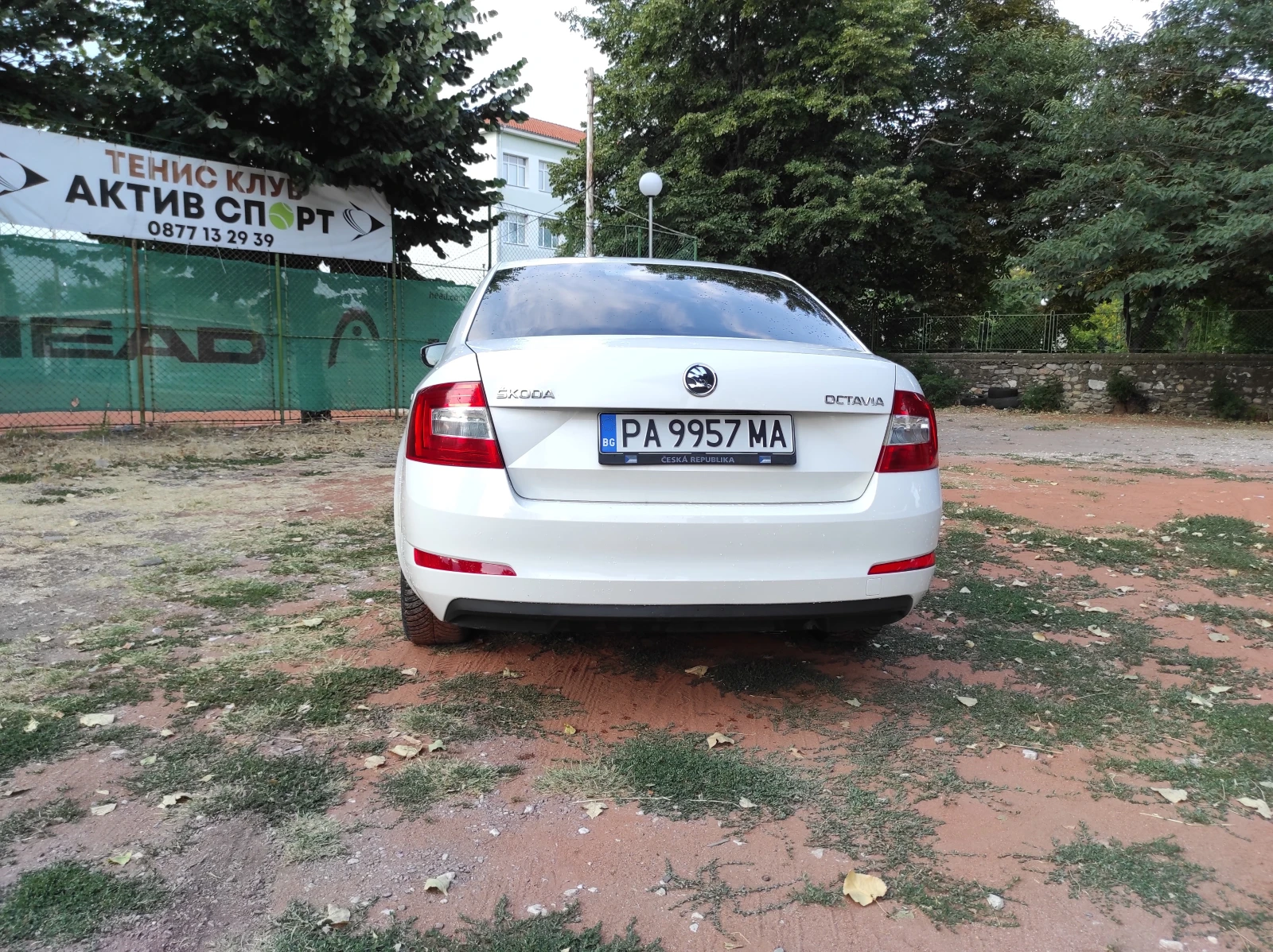 Skoda Octavia 1.6TDCI 90кс - изображение 6