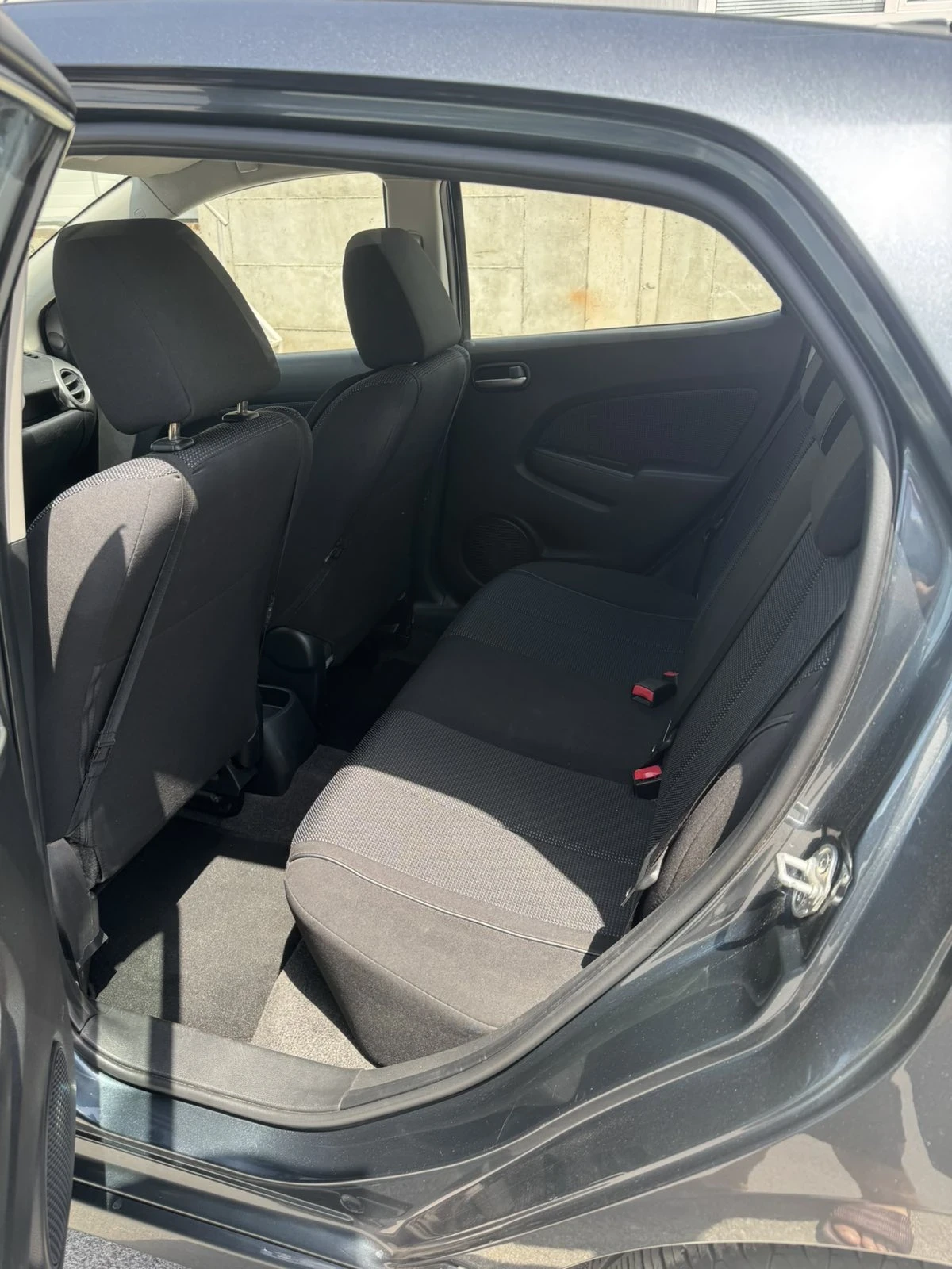 Mazda 2  - изображение 7