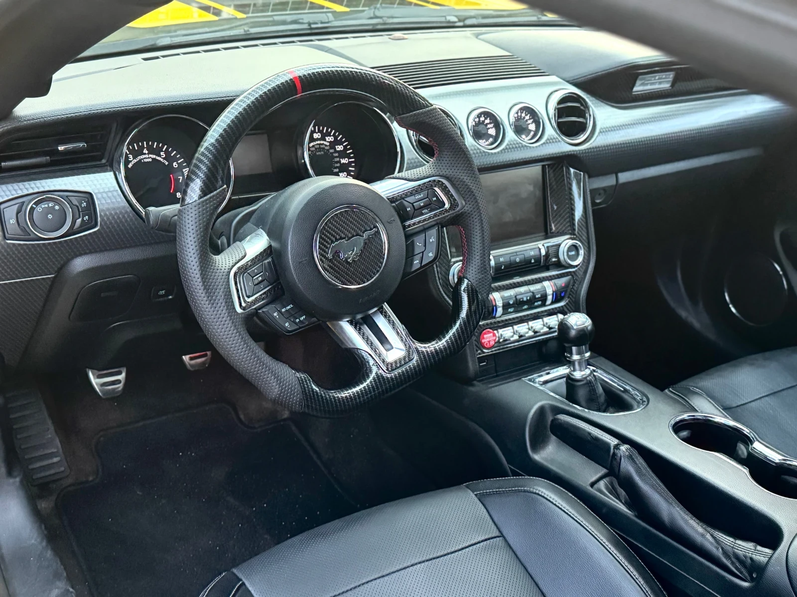 Ford Mustang 2.3 ECOBOOST PREMIUM/РЪЧКА/КОЖА/NAVI/ПОДГРЕВ/ОБДУХ - изображение 7