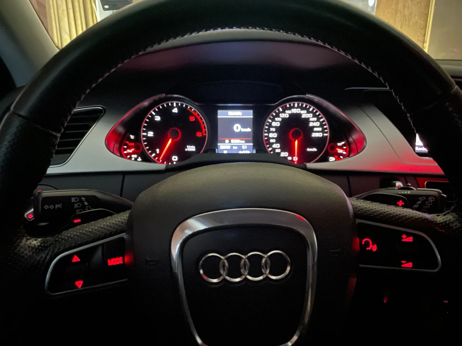 Audi A4 Allroad 3.0D Quattro  - изображение 8