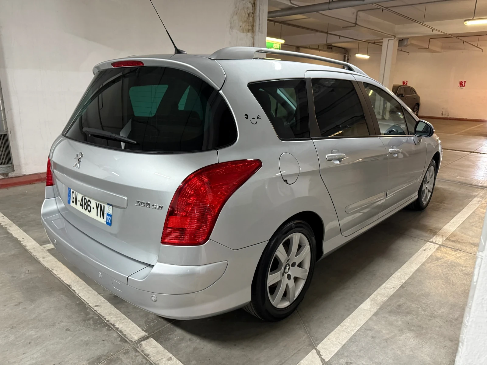 Peugeot 308 2013г.* 7места* 1.6HDI-92кс* НАВИ* ПАНО* ПАРКТР*  - изображение 4