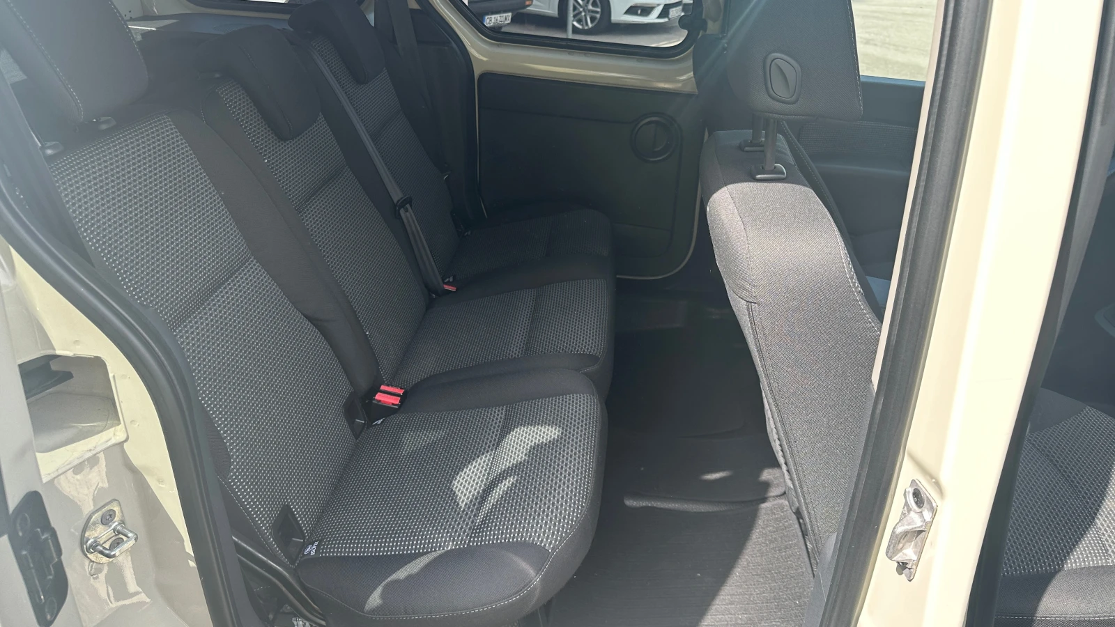 Mercedes-Benz Citan 111cdi Combi Tourer Long N1 - изображение 10