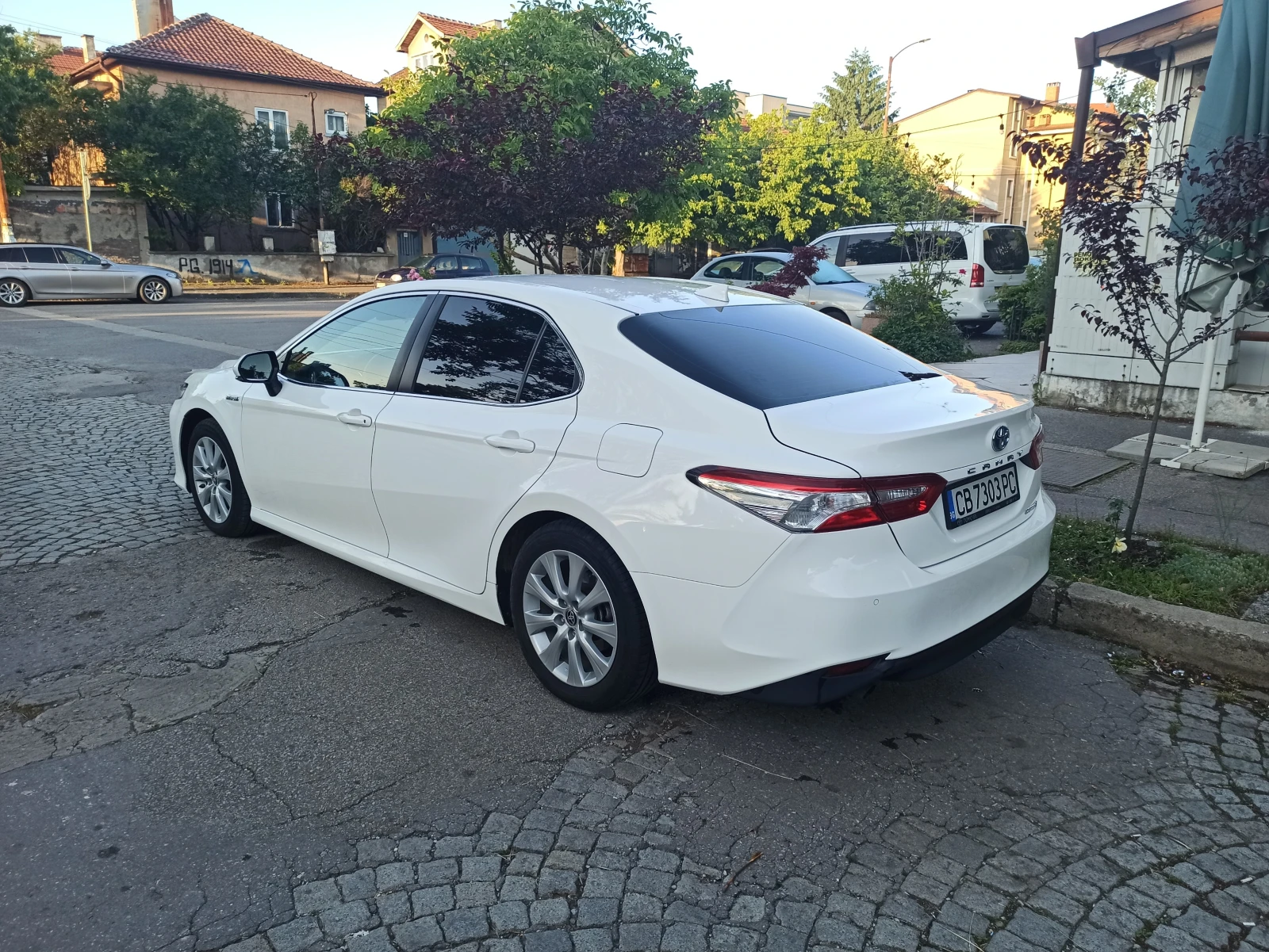 Toyota Camry  - изображение 3