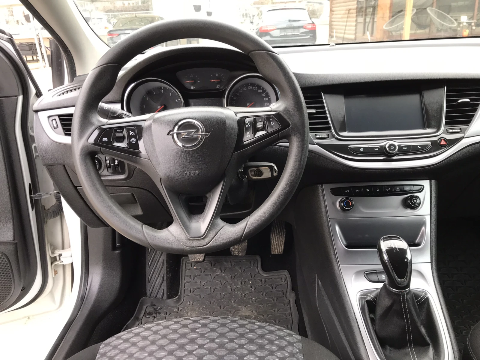 Opel Astra 1, 0бен.105к.Евро 6. - изображение 10