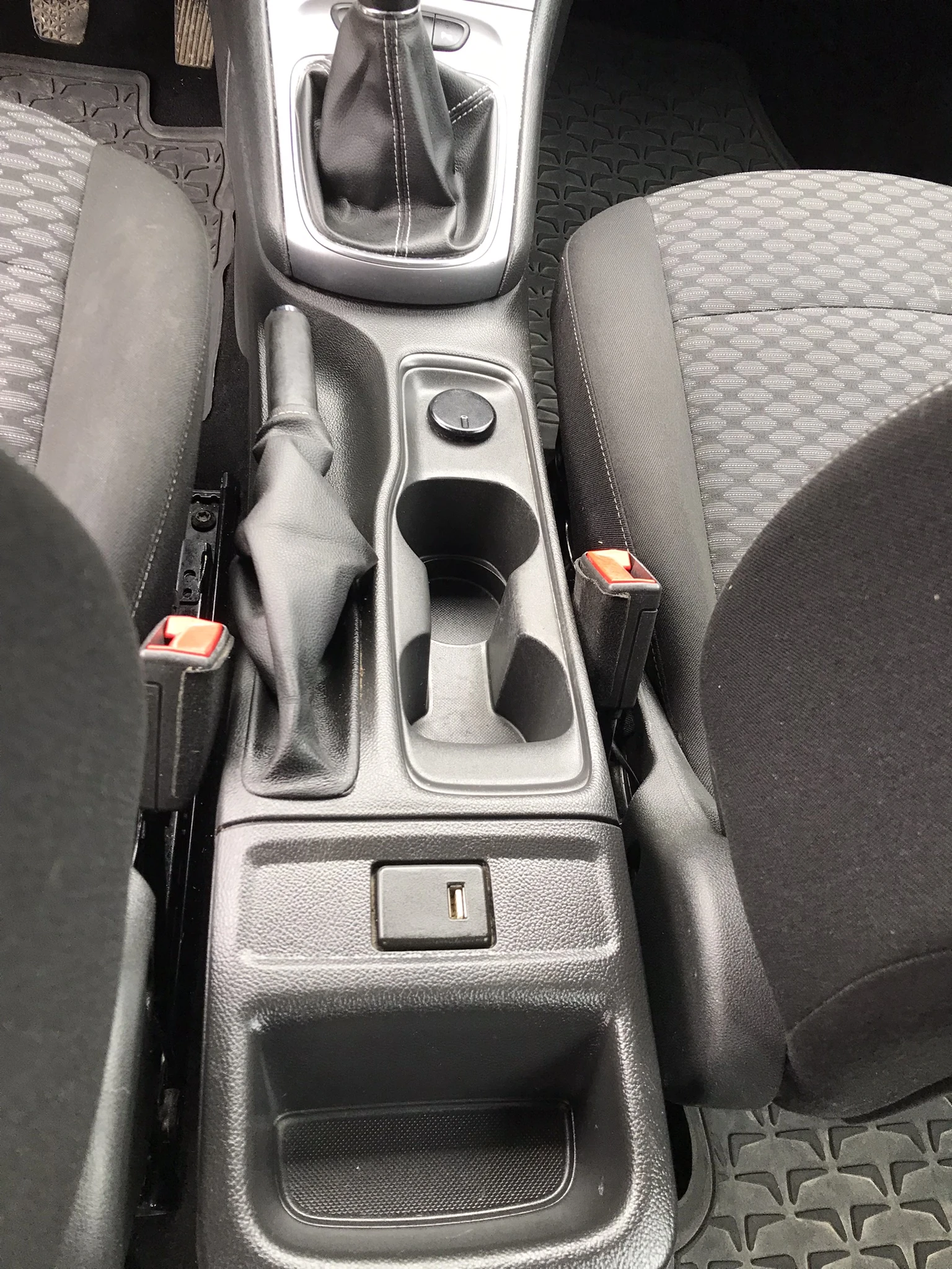 Opel Astra 1, 0���.105�.���� 6. | Mobile.bg � ����������� 13