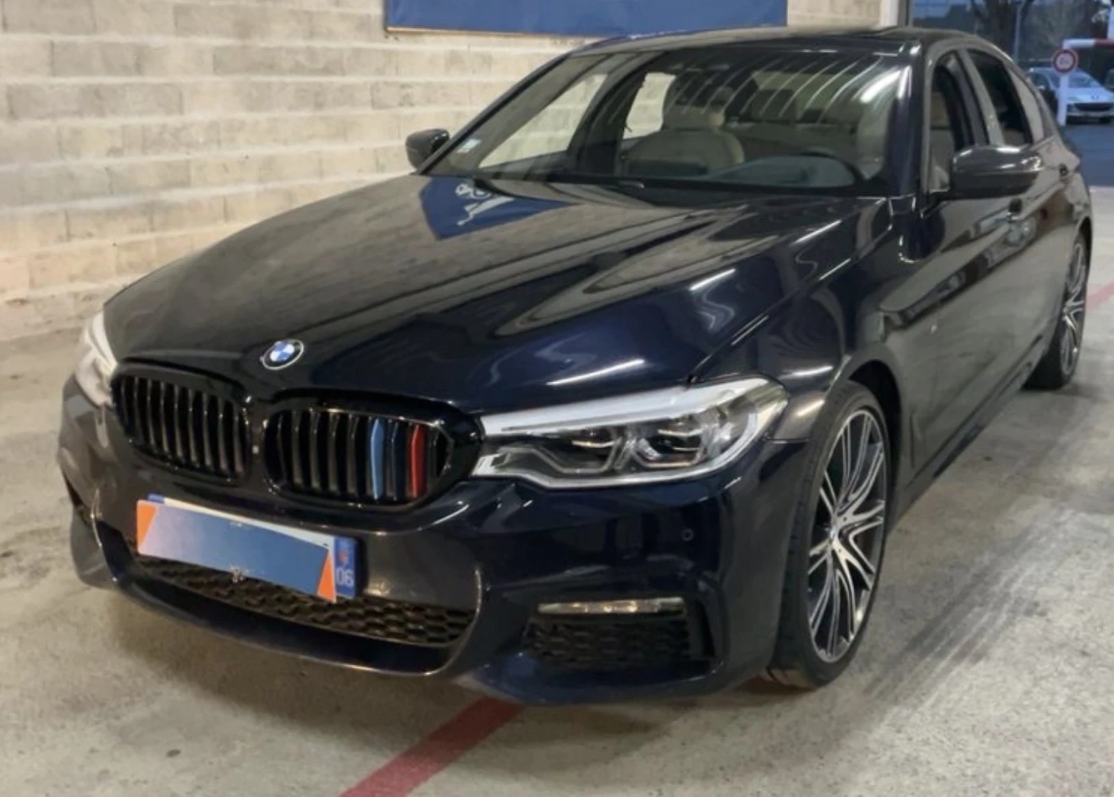 BMW 530 xDrive M Sport, снимка 2 - Автомобили и джипове - 53840412
