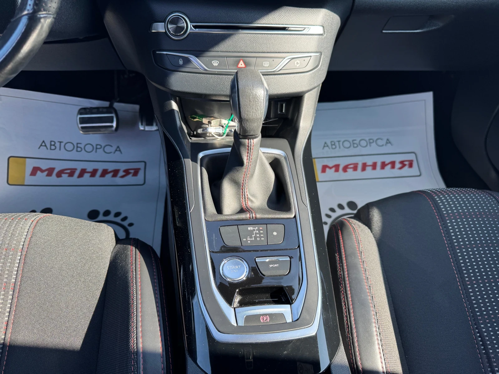 Peugeot 308 1.6HDI GTline+ sport face, снимка 11 - Автомобили и джипове - 53970033