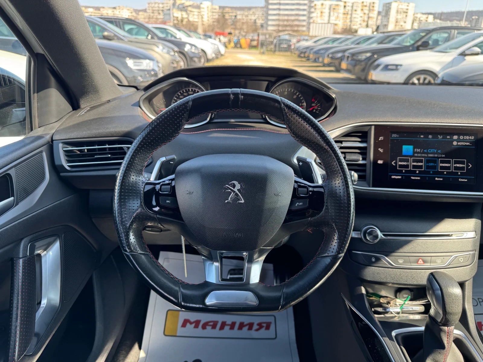 Peugeot 308 1.6HDI GTline+ sport face, снимка 13 - Автомобили и джипове - 53970033