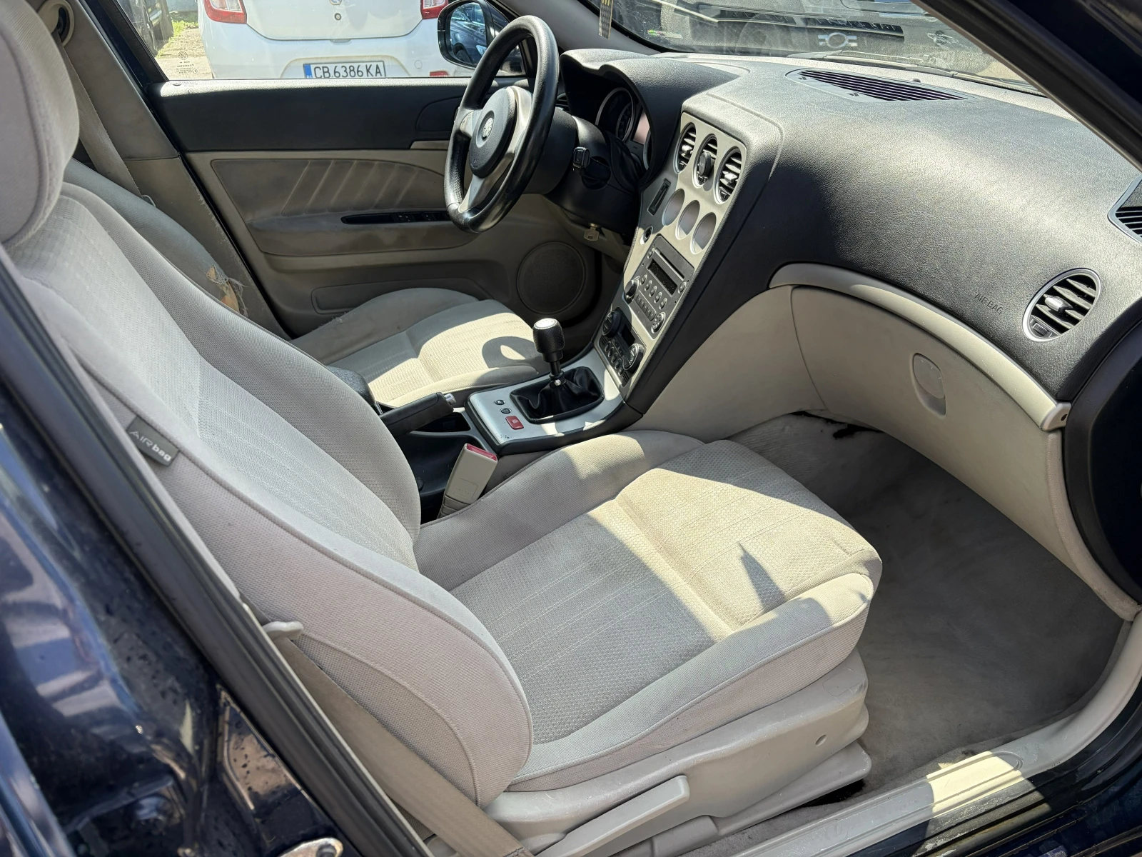 Alfa Romeo 159 1.9JTD 150, снимка 16 - Автомобили и джипове - 54056082