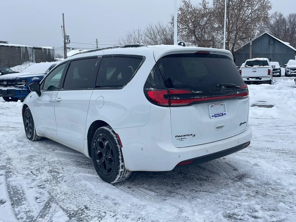 Chrysler Pacifica Hybrid* Premium S* ����������* (���� �� ��) | Mobile.bg � ����������� 4