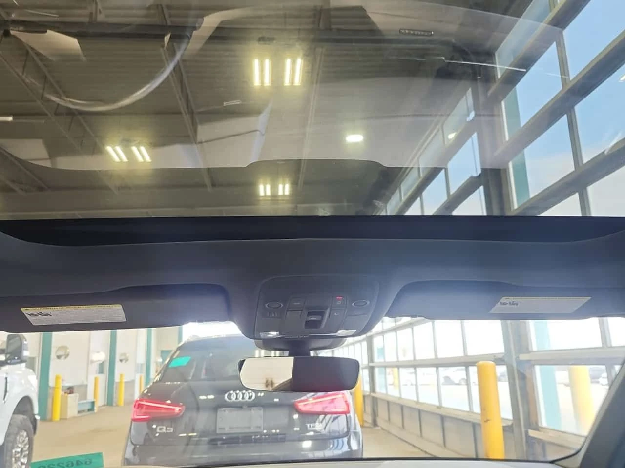 Audi A3 TECHNIK S-Line| Panorama| 2 �����| Ambient| �����| | Mobile.bg � ����������� 12