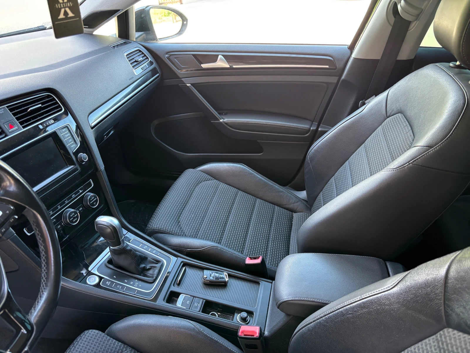 VW Golf 2, 0tdi.150k.NAVI, ФУЛ ЕКСТРИ ЗА МОДЕЛА, , снимка 15 - Автомобили и джипове - 54735871