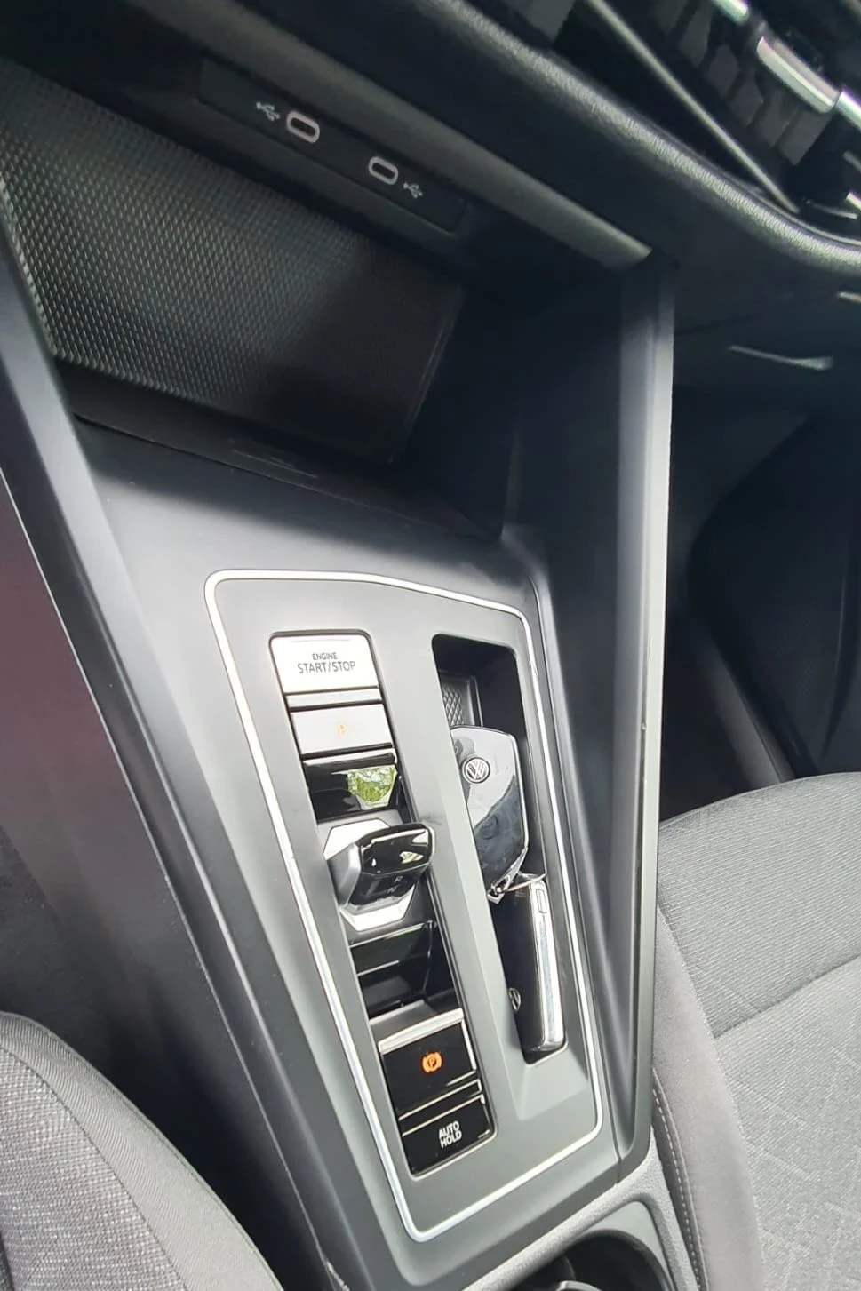 VW Golf 8ser. 2.0TDI DSG Life, снимка 12 - Автомобили и джипове - 54773981