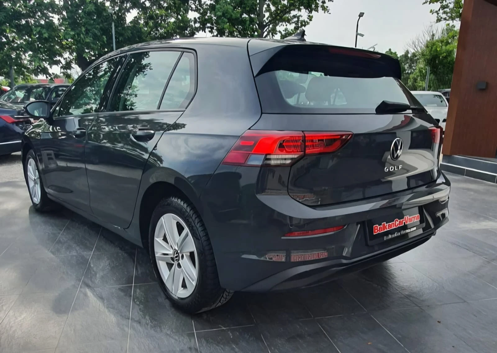 VW Golf 8ser. 2.0TDI DSG Life, снимка 3 - Автомобили и джипове - 54773981