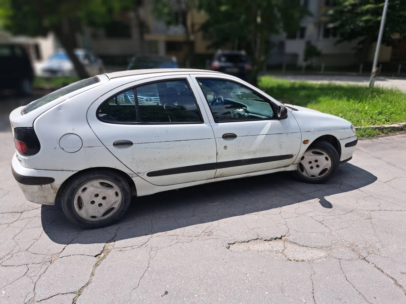 Renault Megane, снимка 2 - Автомобили и джипове - 54986374