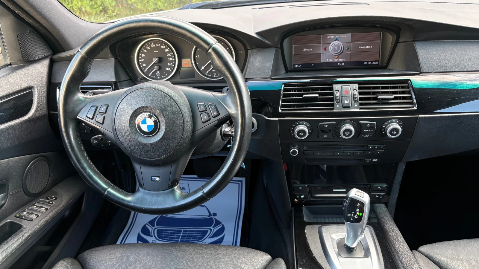 BMW 530 M-PACKET-FACELIFT, снимка 11 - Автомобили и джипове - 55193596