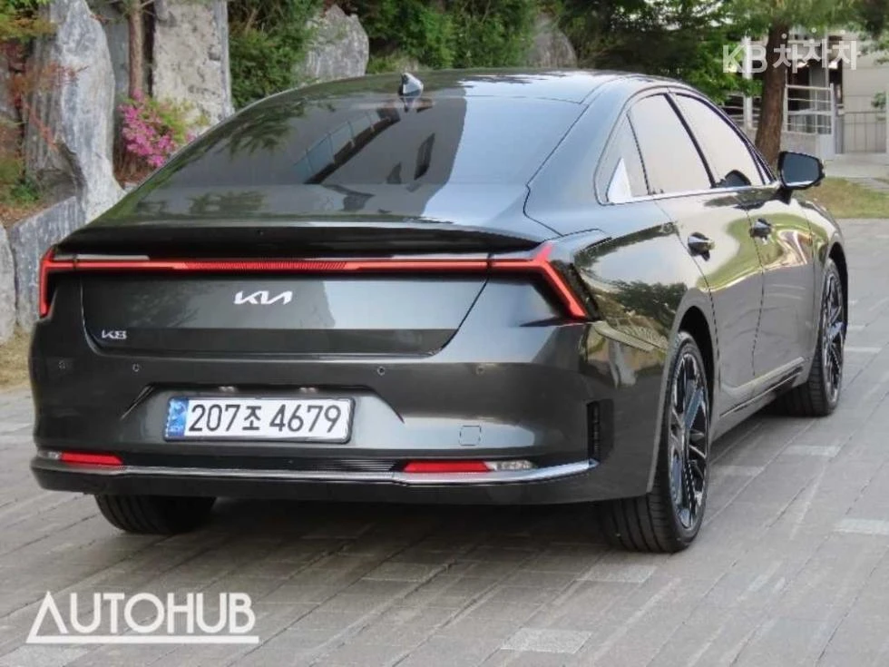 Kia K8 2.5 SIGNATURE 360CAM FULL, снимка 2 - Автомобили и джипове - 55593051