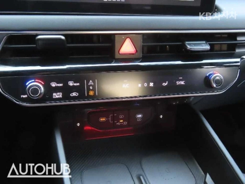 Kia K8 2.5 SIGNATURE 360CAM FULL, снимка 11 - Автомобили и джипове - 55593051