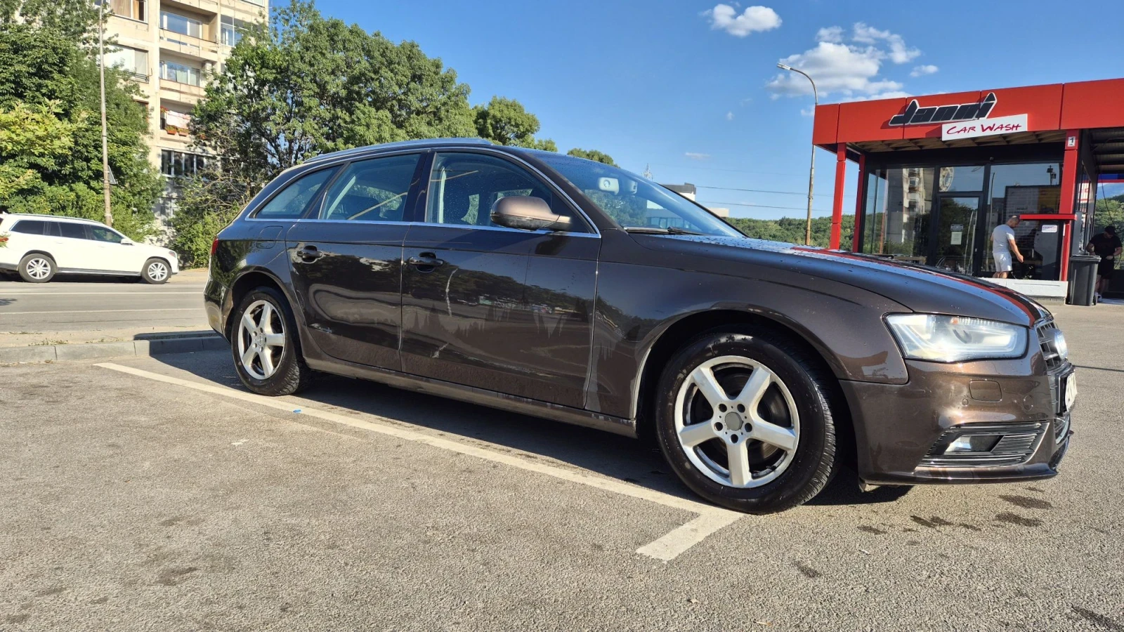 Audi A4, снимка 4 - Автомобили и джипове - 55613536