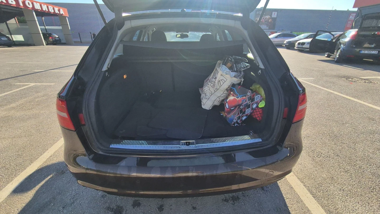 Audi A4, снимка 8 - Автомобили и джипове - 55613536