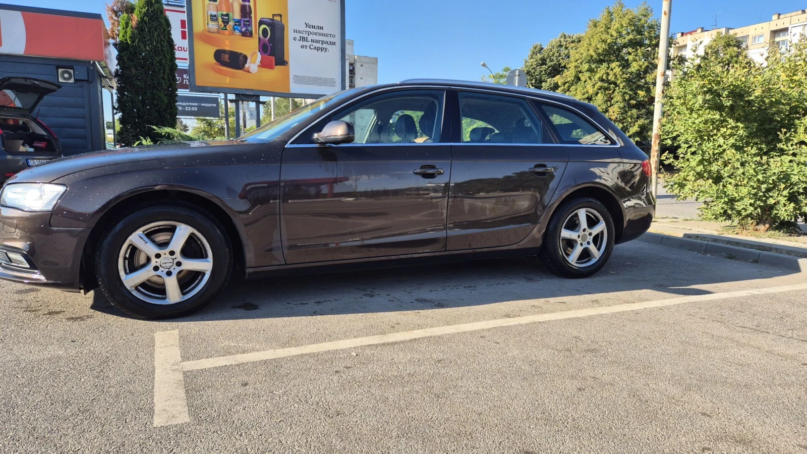 Audi A4, снимка 2 - Автомобили и джипове - 55613536