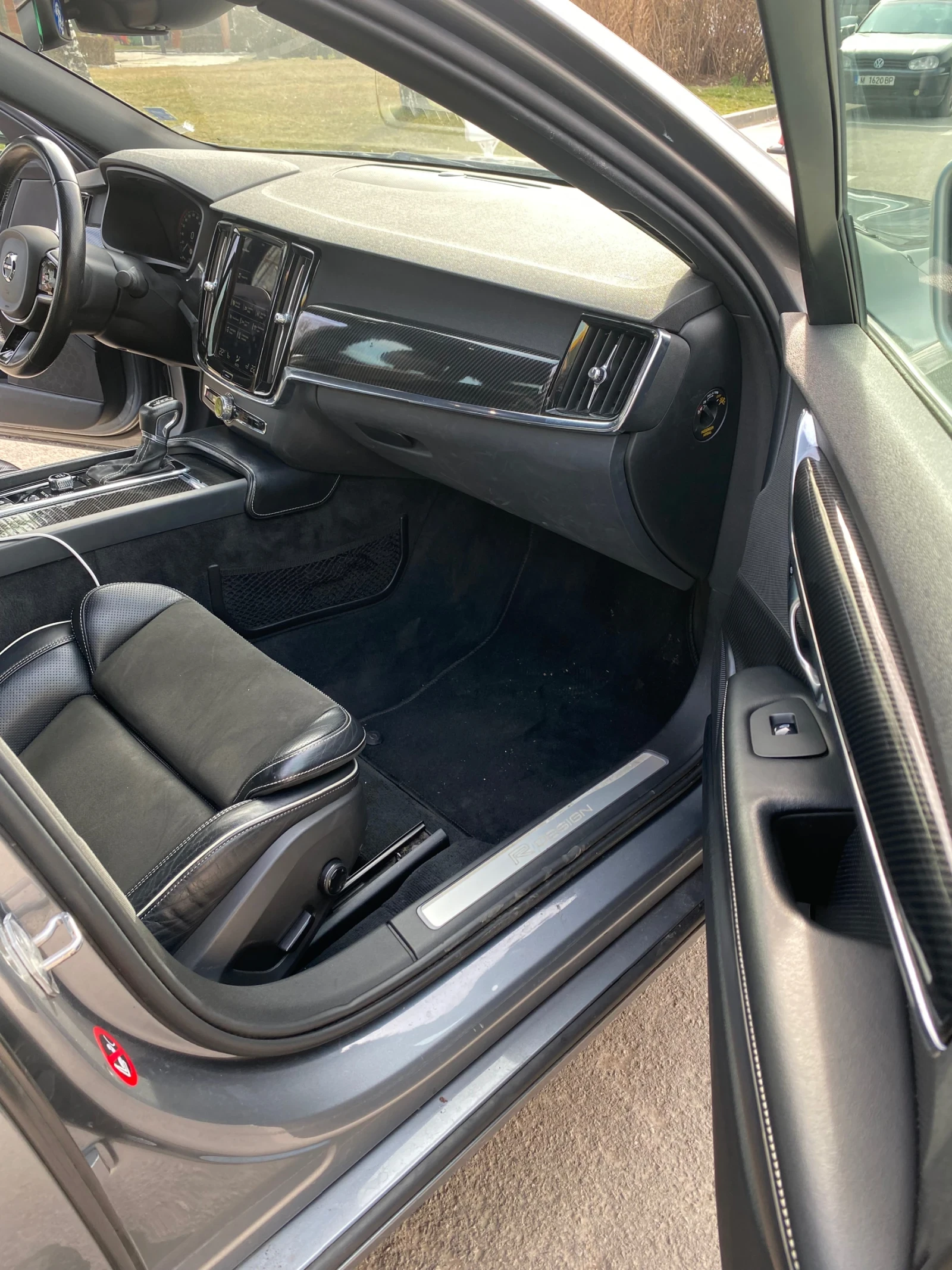 Volvo S90 D3 | R Design | CarPlay | ACC | Обслужена, снимка 7 - Автомобили и джипове - 55658070