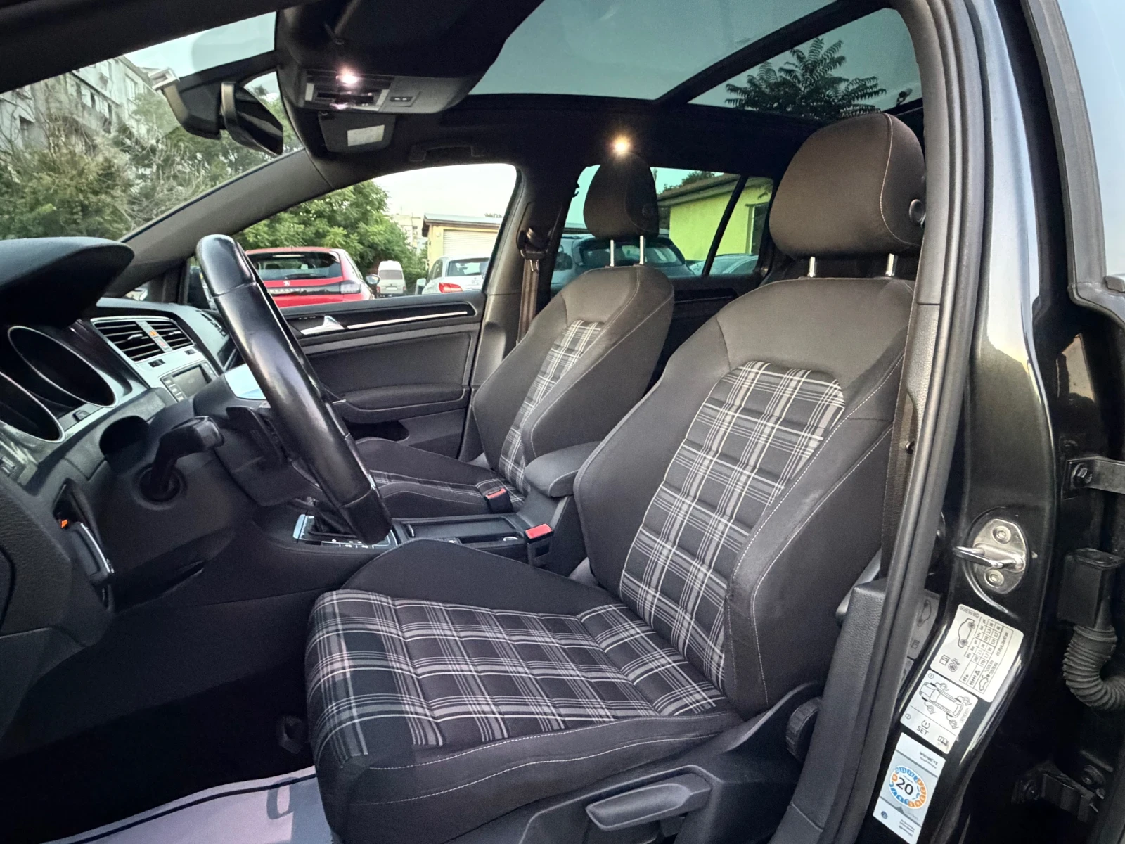 VW Golf GTD* DSG* PANO* FULL | Mobile.bg � ����������� 3