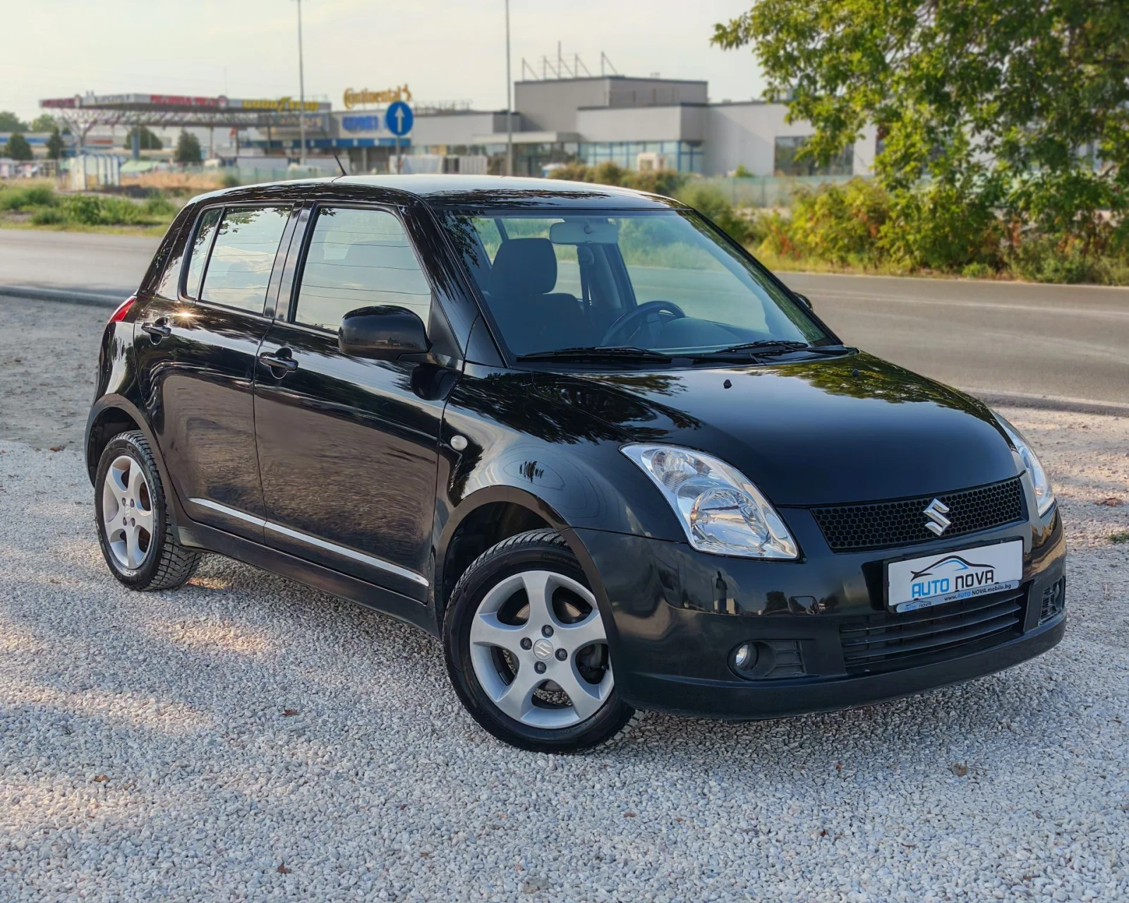 Suzuki Swift 1.3 91 К.С. БЕНЗИН! 4Х4! 