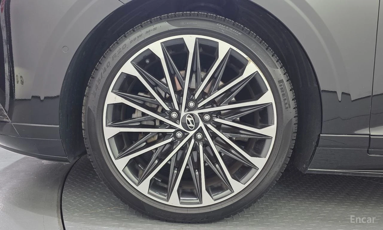 Hyundai Grandeur 3.5* CALLIGRAPHY* ДИСТРОНИК* ОБДУХ* КРАЙНА ЦЕНА, снимка 5 - Автомобили и джипове - 56213585