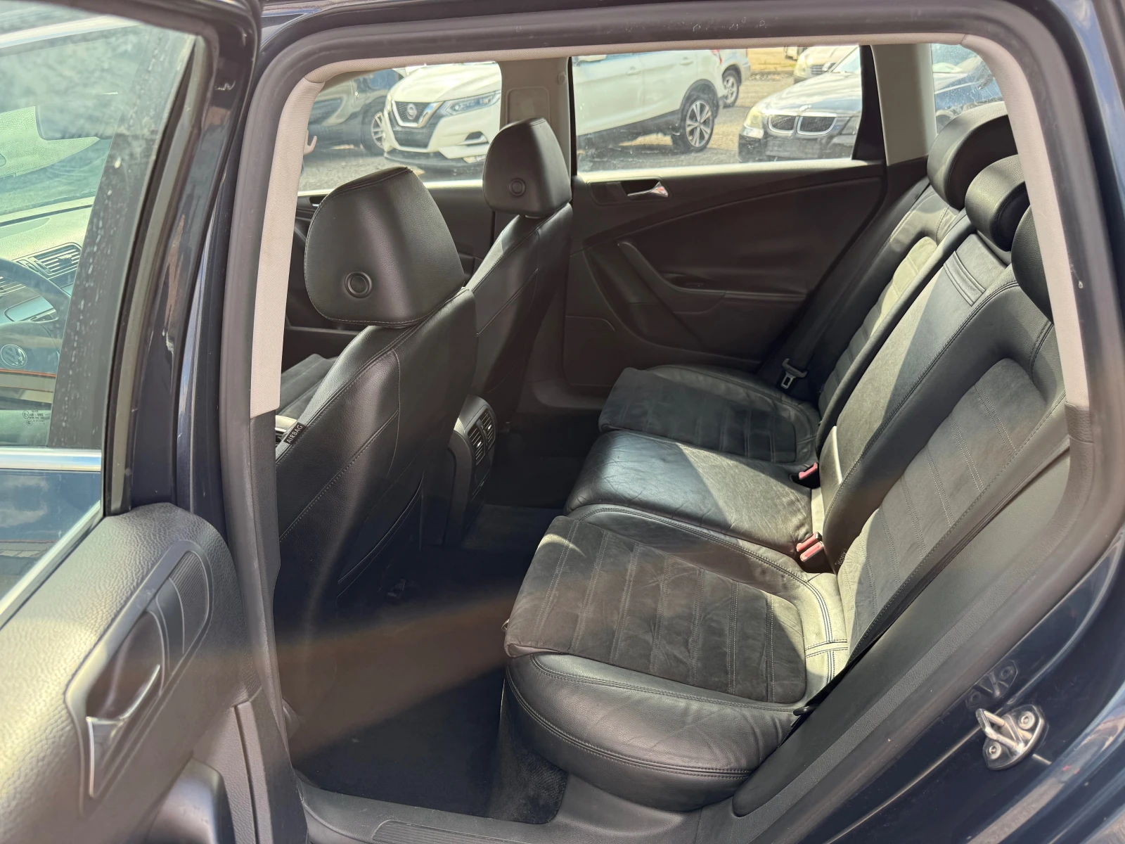 VW Passat 2.0 TDI, снимка 13 - Автомобили и джипове - 56248136