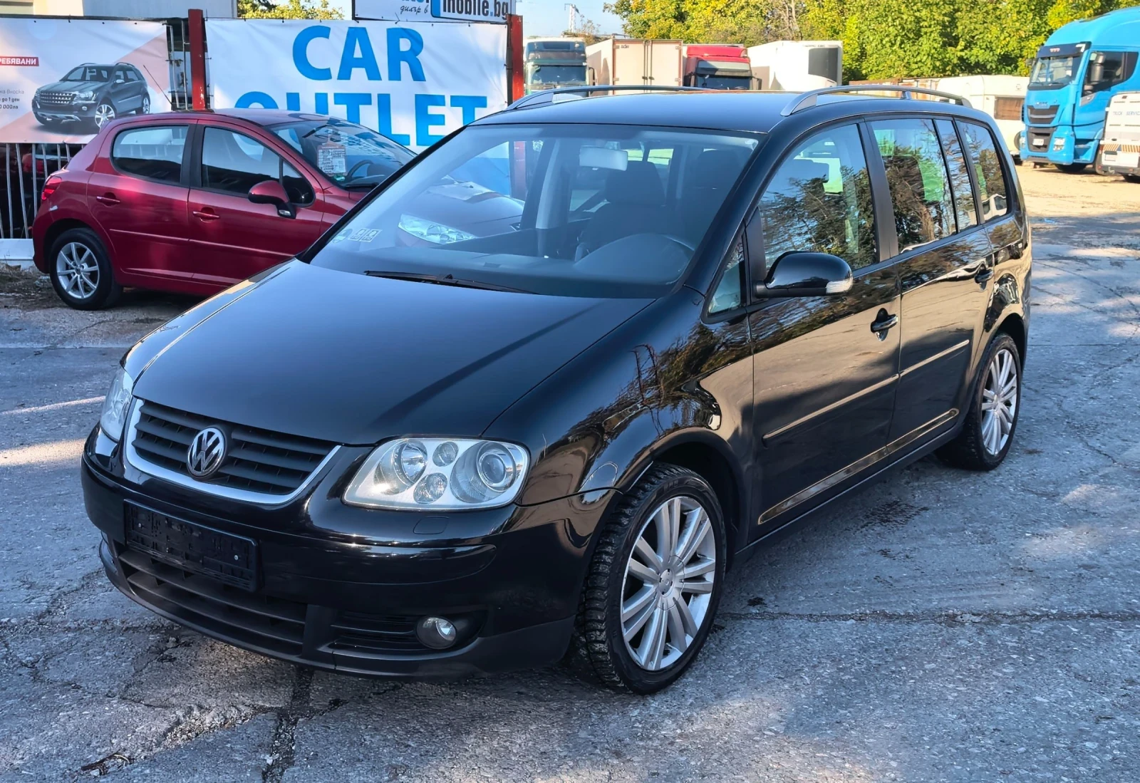 VW Touran 2.0 TDI- АВТОМАТИК-НАВИГАЦИЯ 