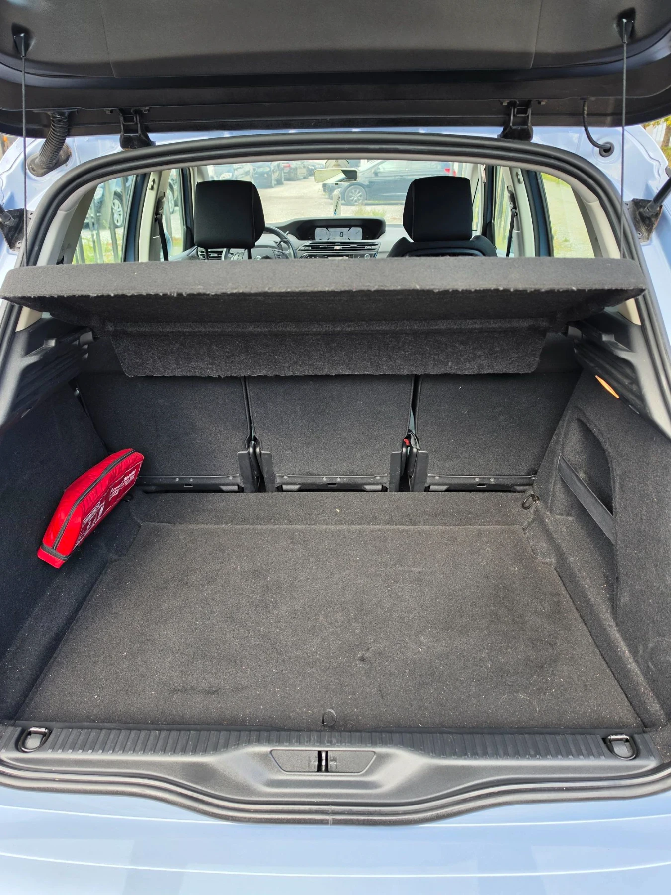 Citroen C4 Picasso, снимка 10 - Автомобили и джипове - 56721533
